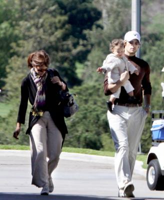 Halle Berry And Her Daughter At The Golf Course In Bel Air
